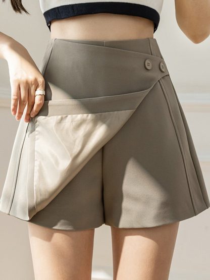 Chic Solid Color Skorts - Image 2